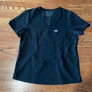 Figs- Catarina scrub top